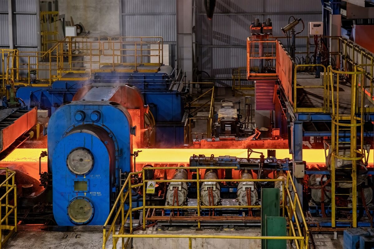 Top Vietnam Steelmaker Says Local Building Boom Will Fuel Growth