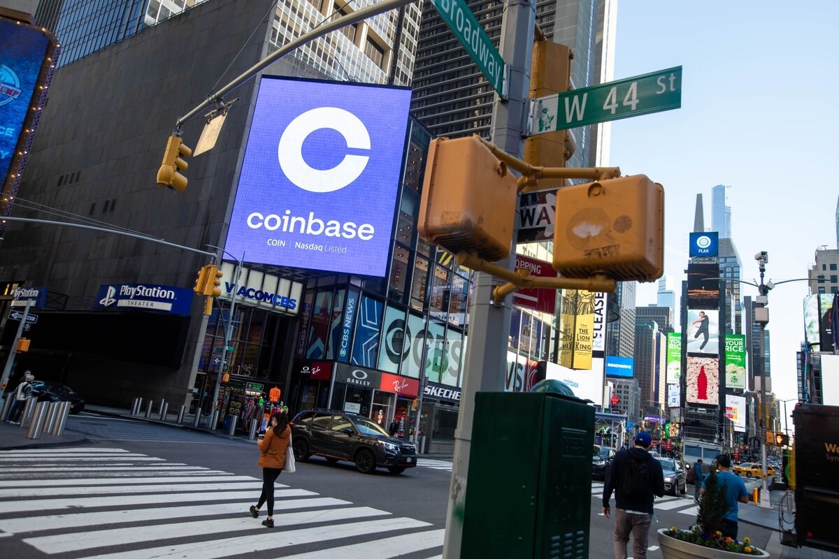Crypto Stocks Emerge Unscathed From April's Market Turmoil