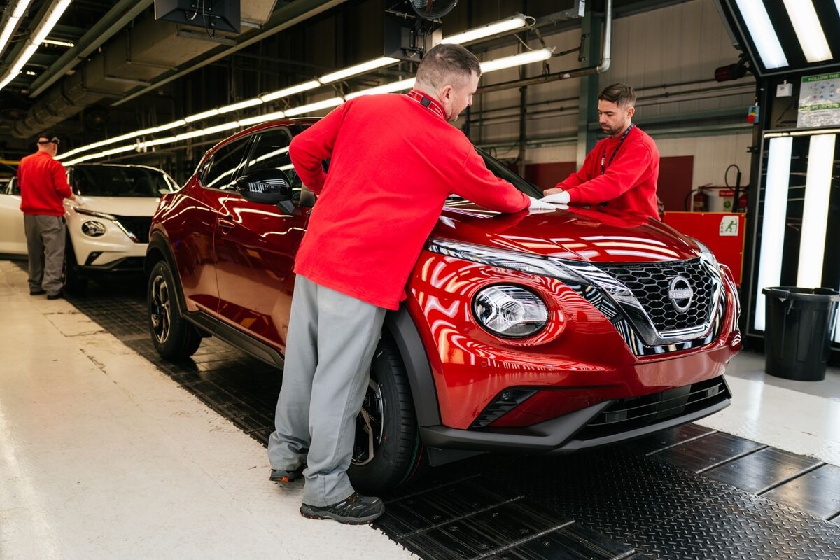 Nissan Plans $7 Billion Funding With Backing From UK Government