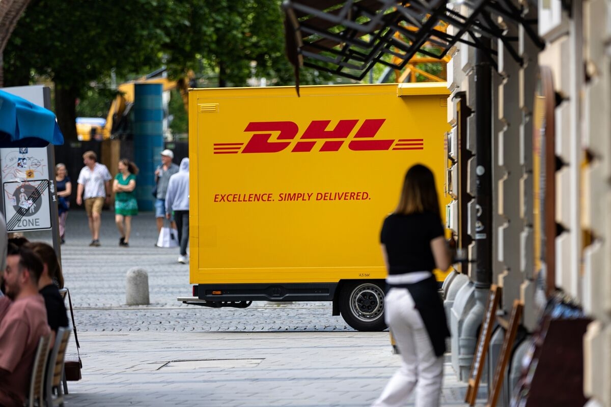 Europe's DHL Express Chief Says Global Trade Is ‘Too Big to Fail'