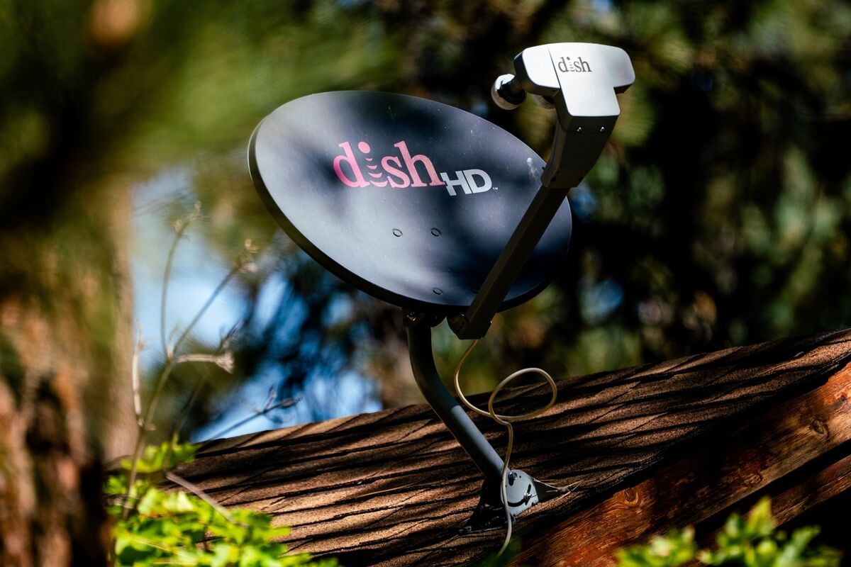 EchoStar Bond Woes Grow as Dish Network Interest Payment Skipped