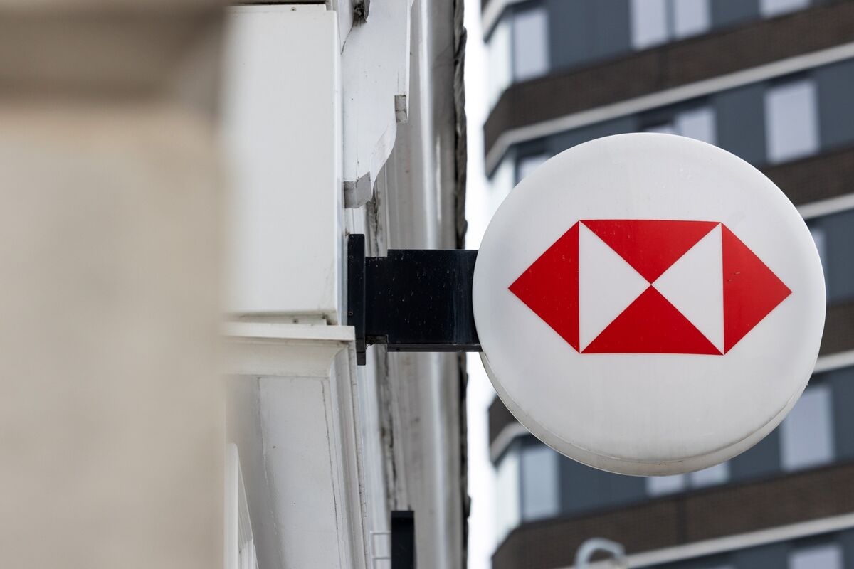 HSBC Exits Business Serving Smaller US Firms in Latest Revamp