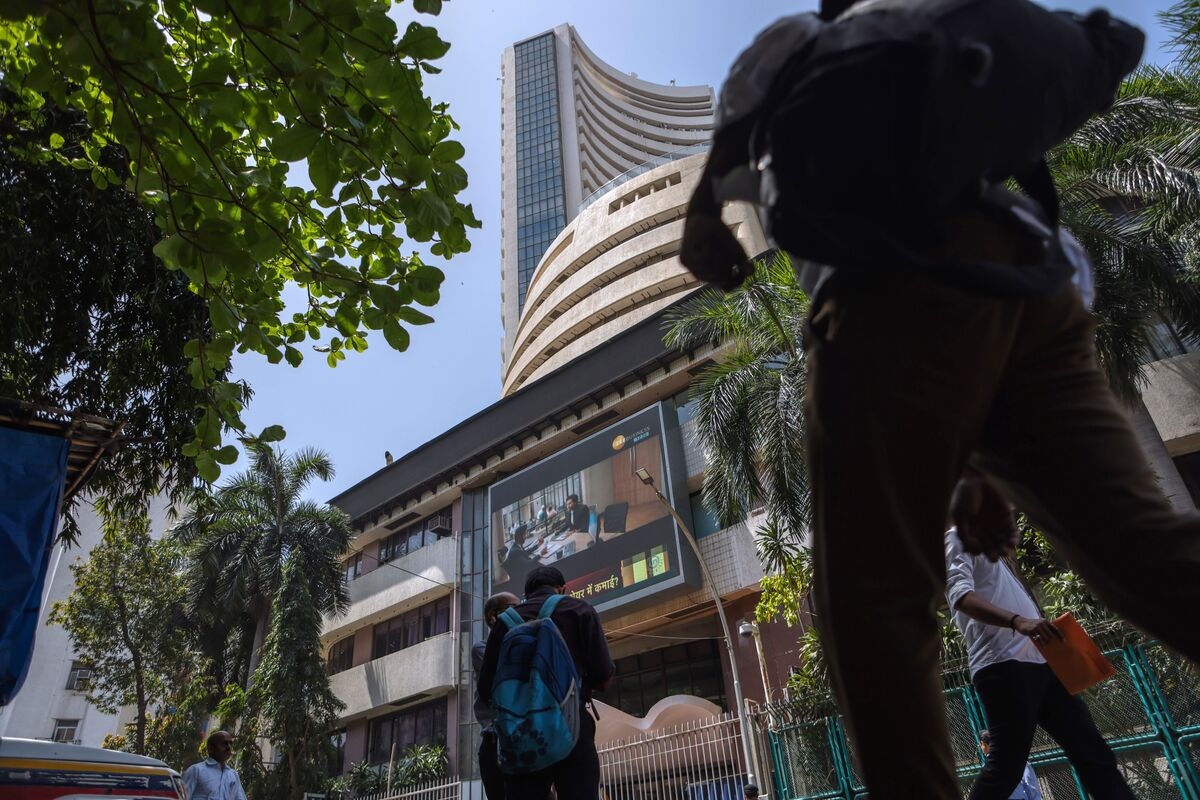 Rally in Indian Bonds Loses Momentum After RBI's Surprise Moves