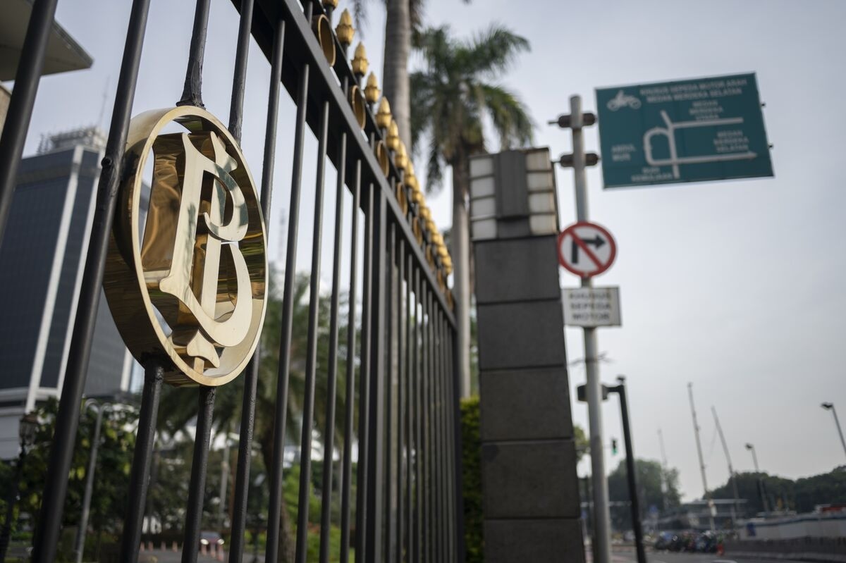 Emerging Asian Bonds Gain Appeal as US Tariffs Cool Inflation