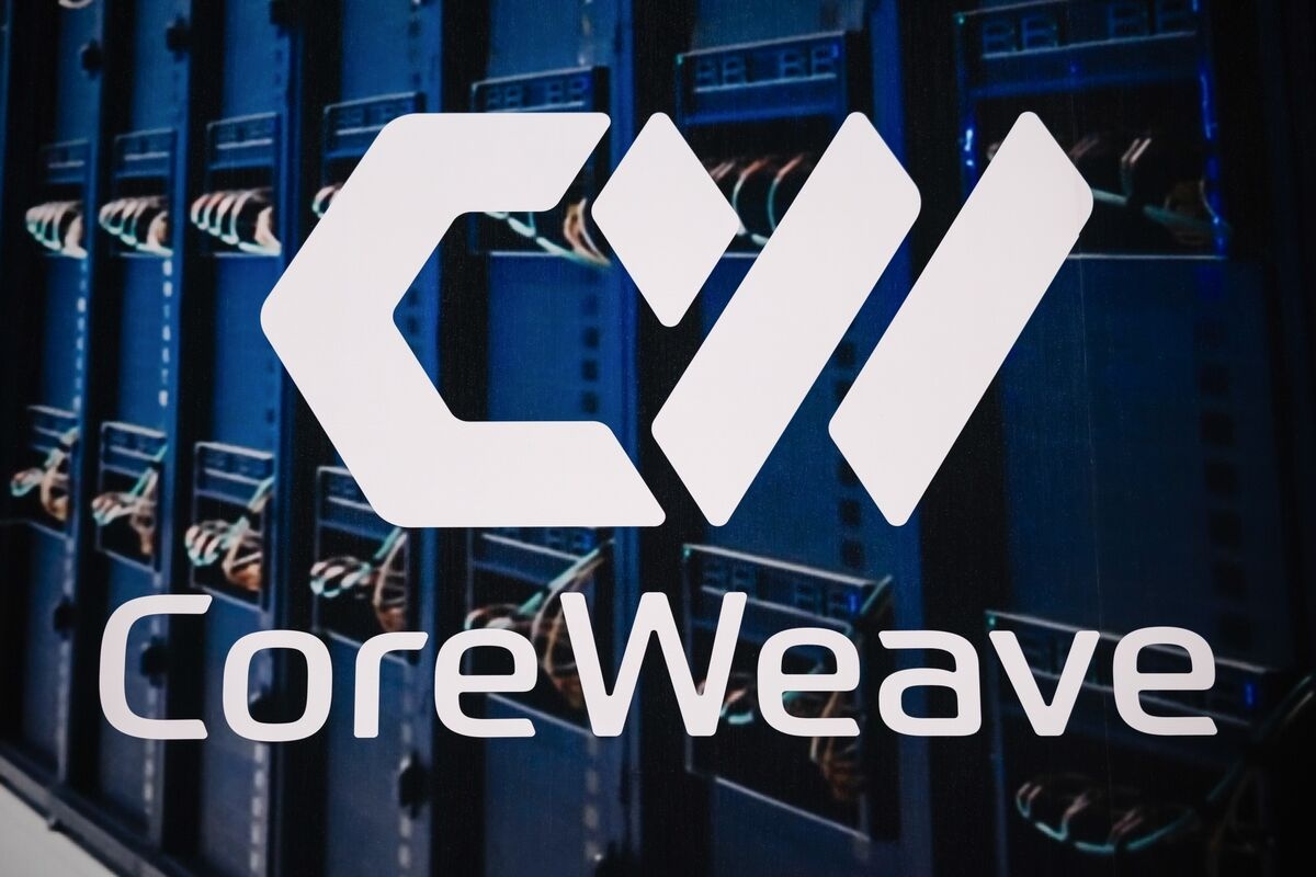 CoreWeave Plans to Sell $1.5 Billion of Bonds to Refinance Debt