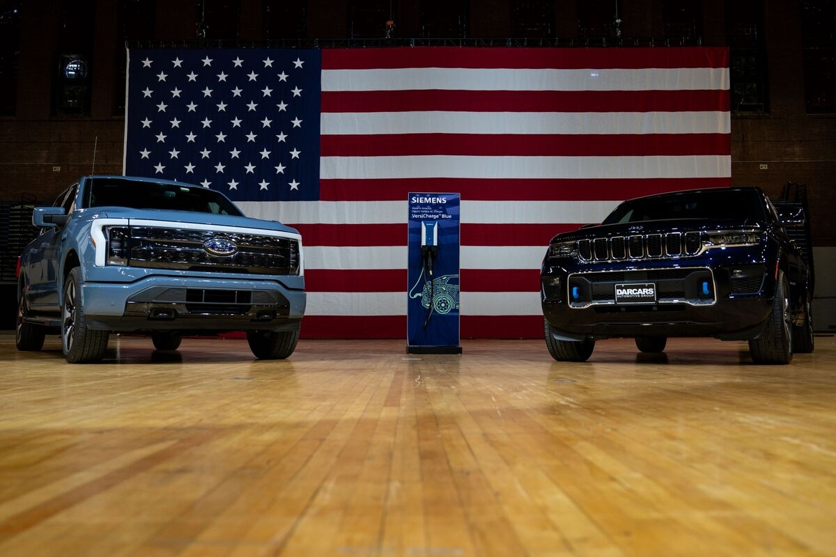 As Tesla Falters, These New EVs Are Picking Up the Pace