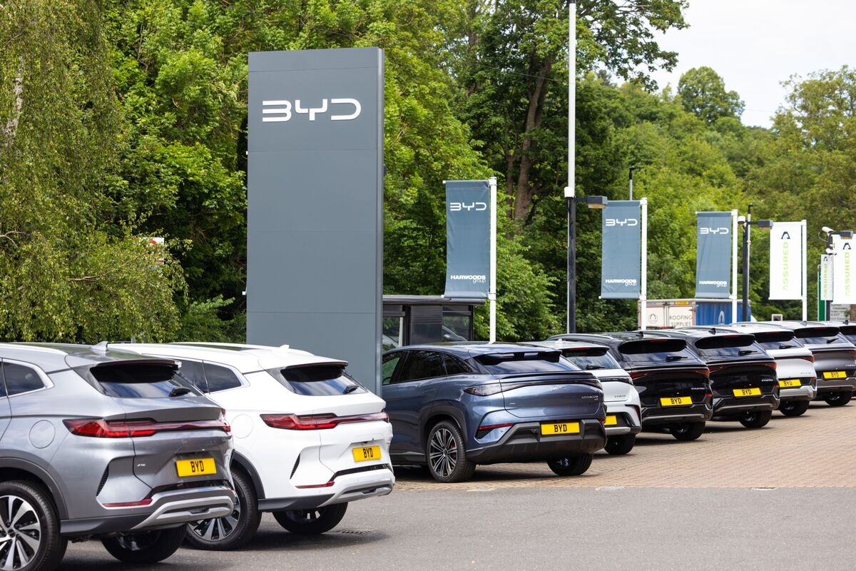 Chinese Carmakers Near 10% UK Share After Fivefold BYD Surge