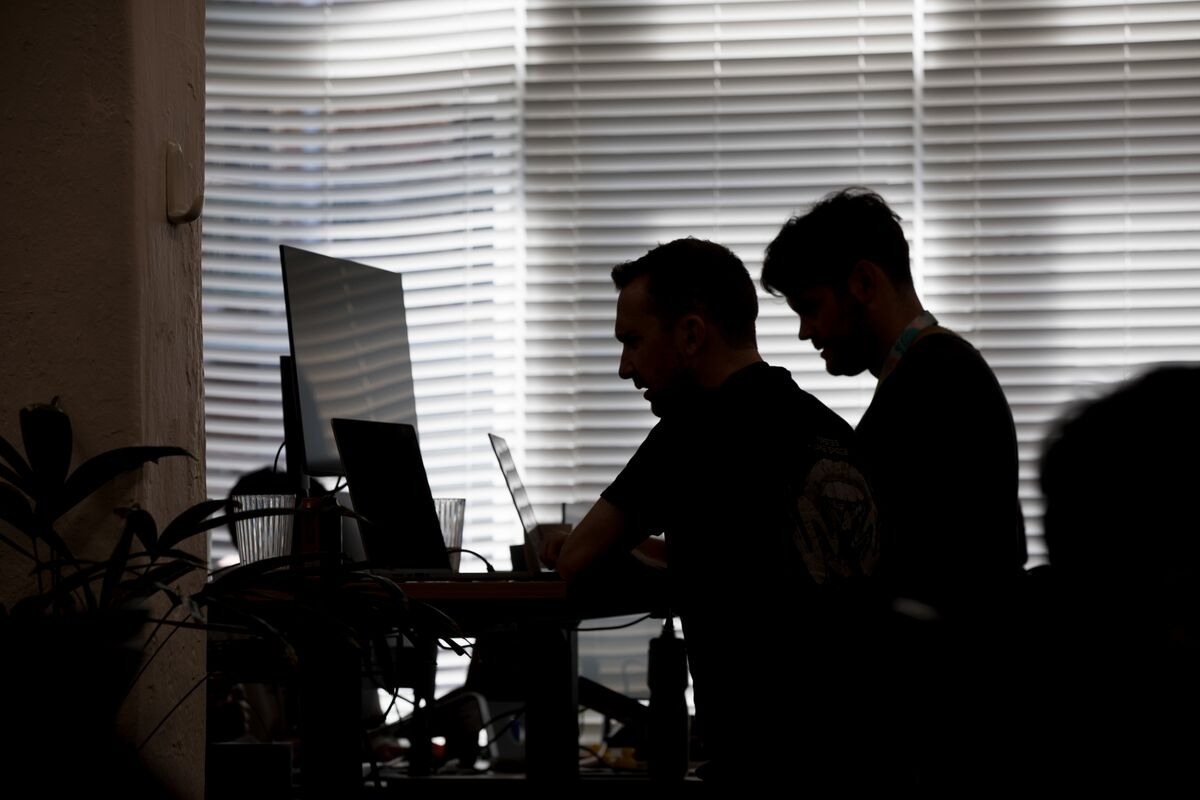 Australian State Seeks to Enshrine Hybrid Working Rights in Law