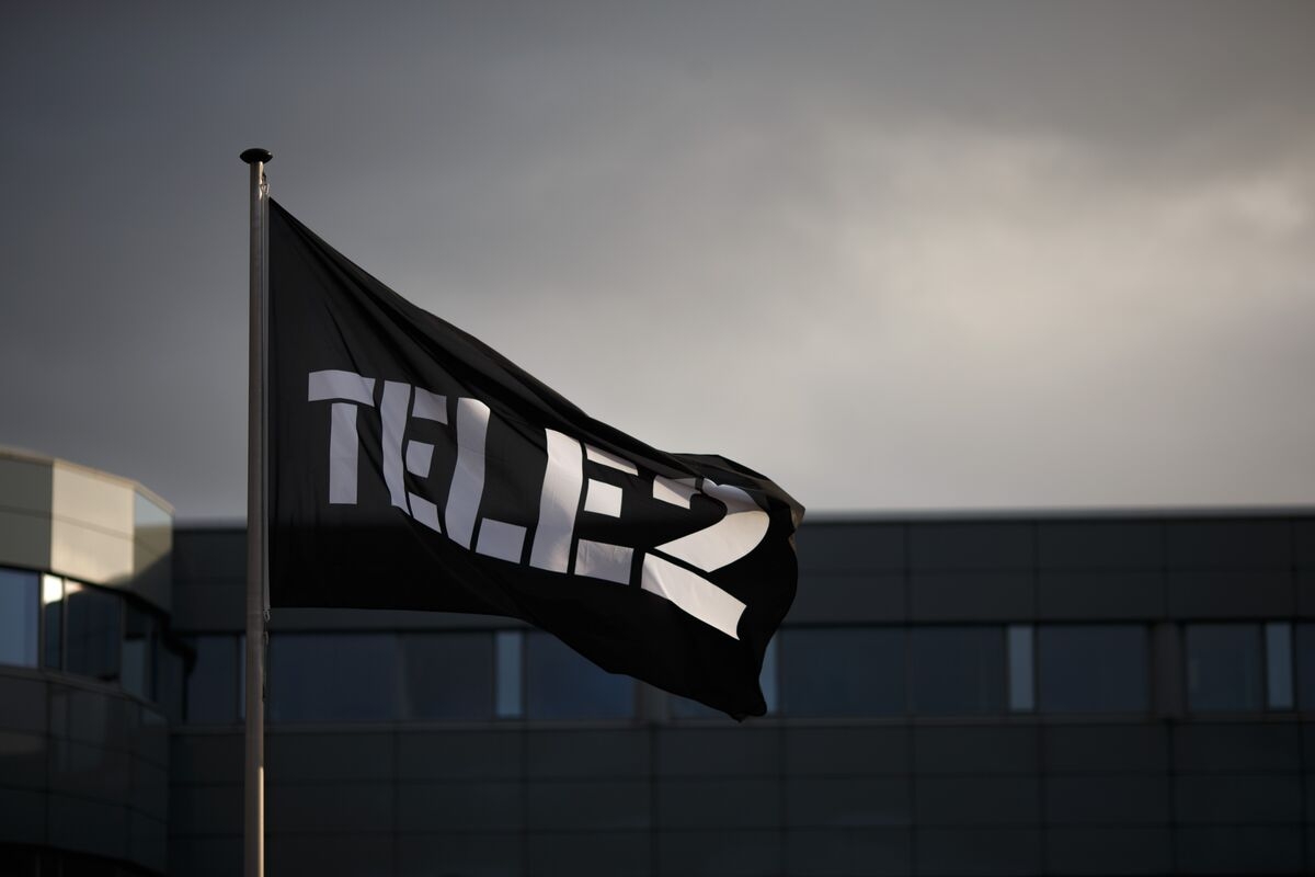 Tele2 Said to Weigh €500 Million Sale of Baltic Mobile Towers