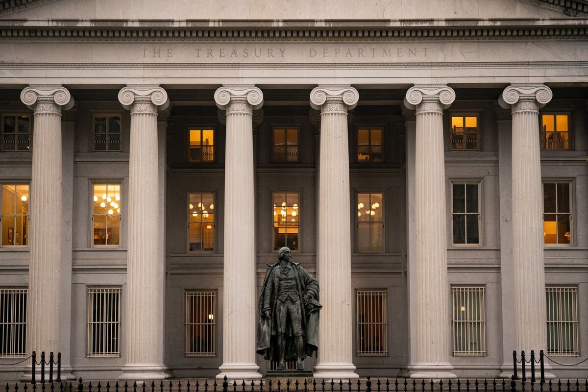 Regulators Mull Easing Capital Buffer