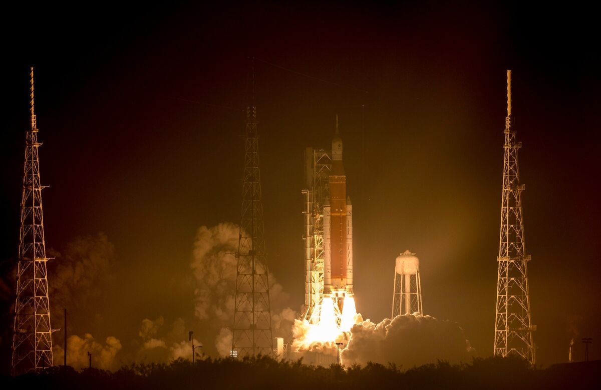 Trump's Big Bill Saves a NASA Rocket Detractors Longed to Kill