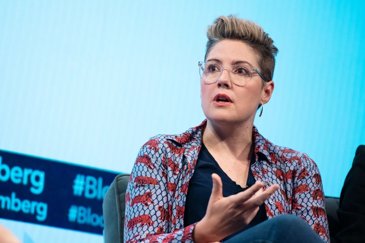 Ex-CEO of Fashion Startup CaaStle to Face US Fraud Charges