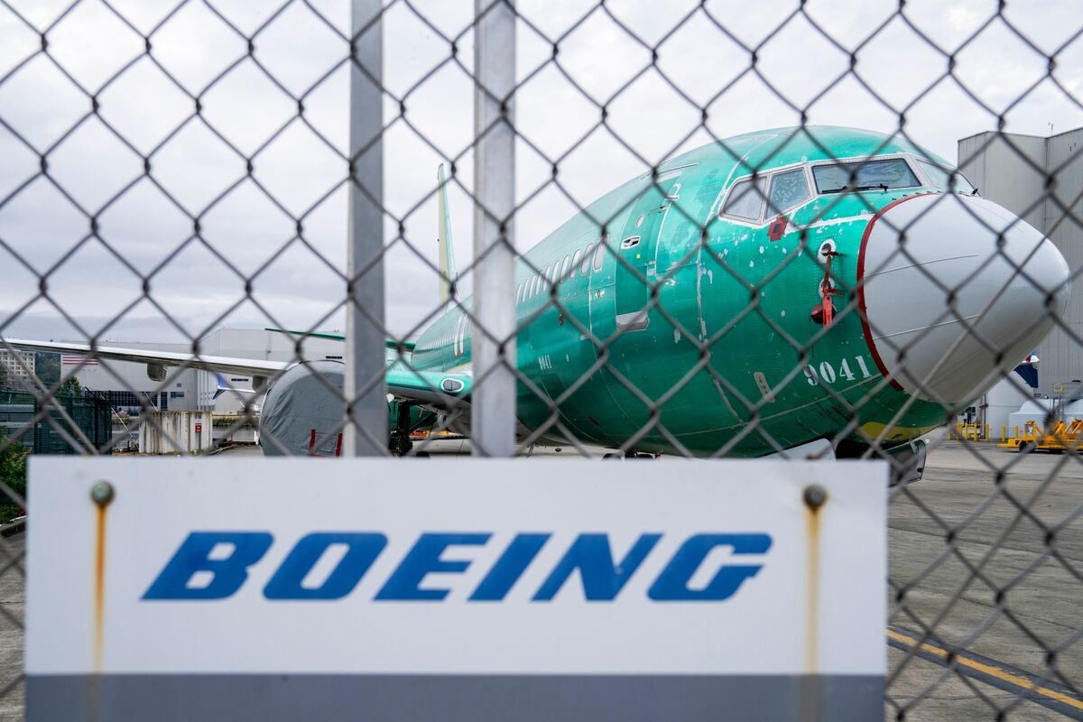 Boeing Plans No Further Changes to Global Services After Revamp
