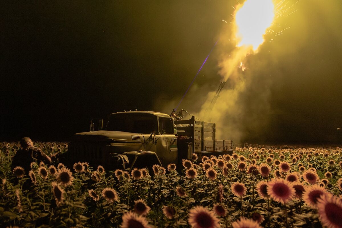 Dutch to Supply Ukraine With €500 Million in Arms From US Stocks
