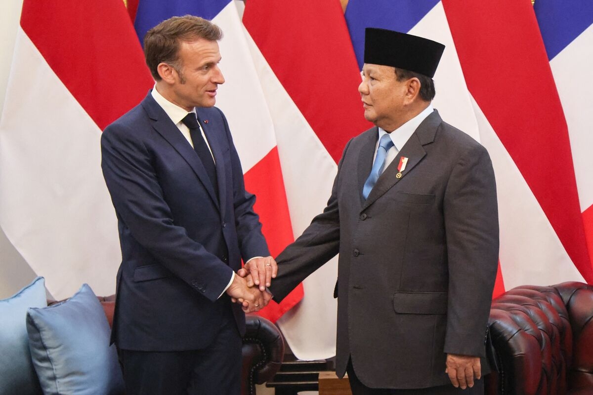 Indonesia, France Set to Sign Defense Letter During Macron Visit