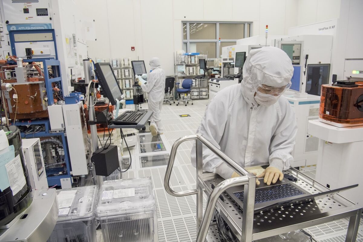 US Chip-Gear Maker Sued in China Over Alleged Trade Secret Theft