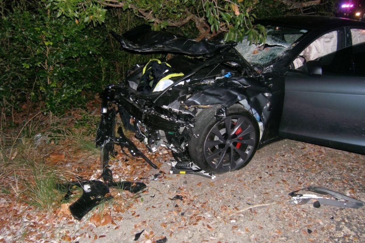 Tesla Failed to Stop Autopilot Misuse, Safety Expert Testifies