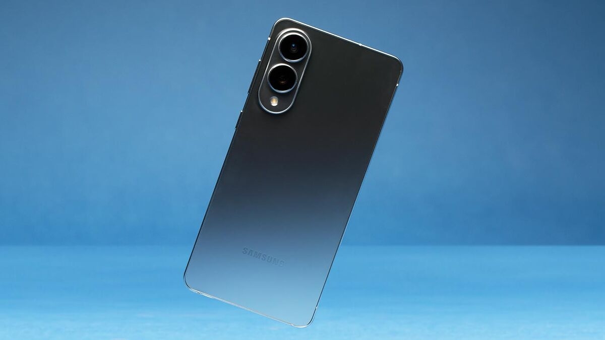 Samsung's Galaxy S25 Edge Shows the Limits of Impressively Thin Phones