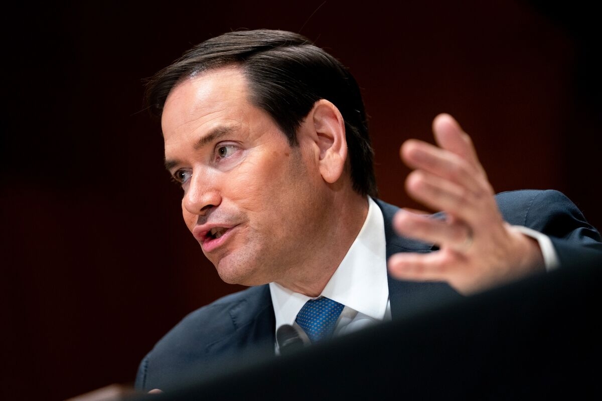Rubio Eulogizes Tiananmen Protesters as Hong Kong Issues Warning