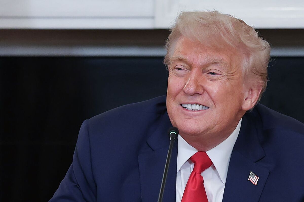 Pakistan Backs Trump for Nobel Peace Prize He's Long Craved
