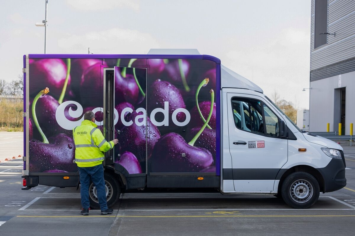 Ocado Pretax Profit Jumps on Valuation of M&S Joint Venture