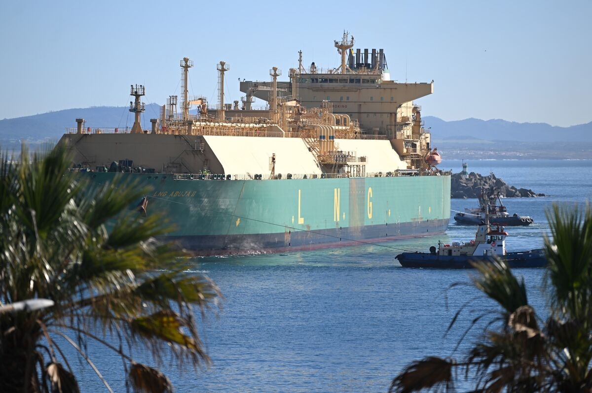 EU Can Offer Trump Methane Help to Spur LNG Trade, Minister Says