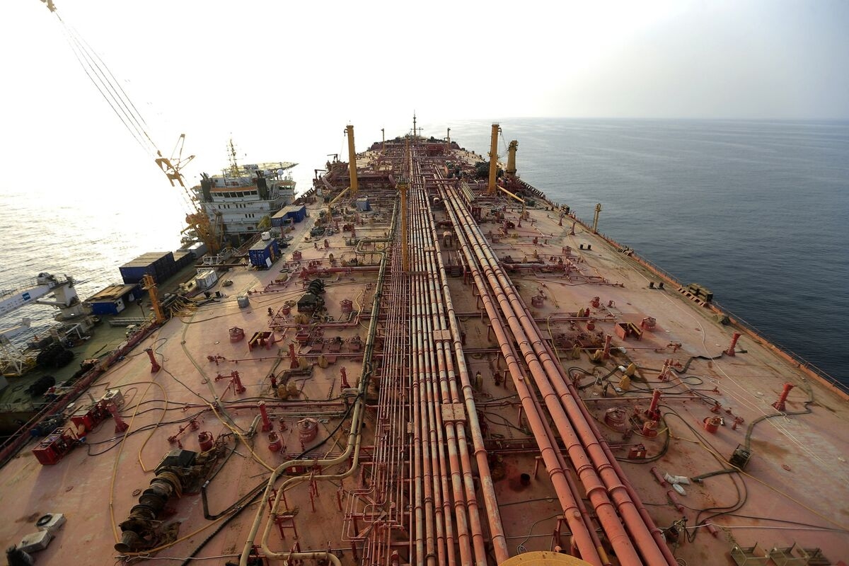 Oil Tanker Rates Collapse as Conflict in Middle East Abates