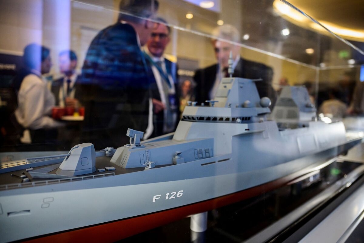 German Combat Ship Order Faces Delays Over Production Problems