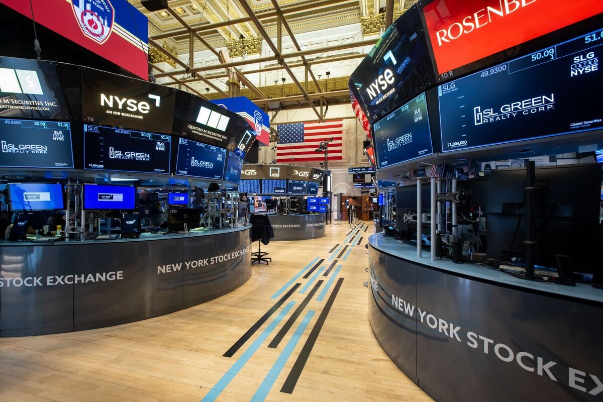 Mystery Options Buyer Bets Some $3 Billion on US Stock Rally