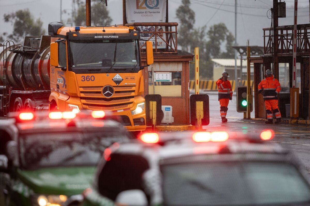 Chile Copper Mine Damage Worse Than First Thought, Inspection Shows