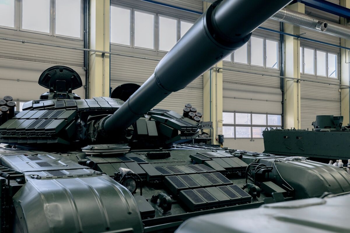 Arms Maker Triples Fortune to $16 Billion as Europe Buys Shells