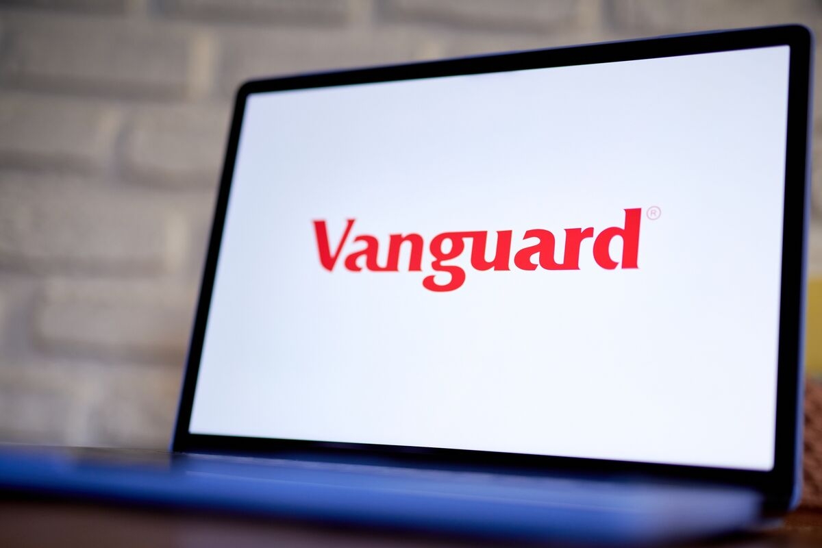 Vanguard Seeks SEC Approval to Expand Tax-Busting Fund Design