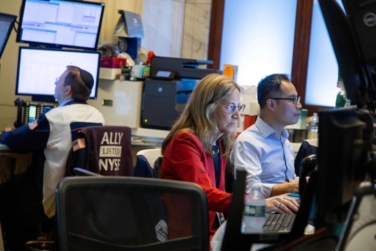 Traders Boost Bets on Just One 2025 Fed Cut Ahead of CPI Data
