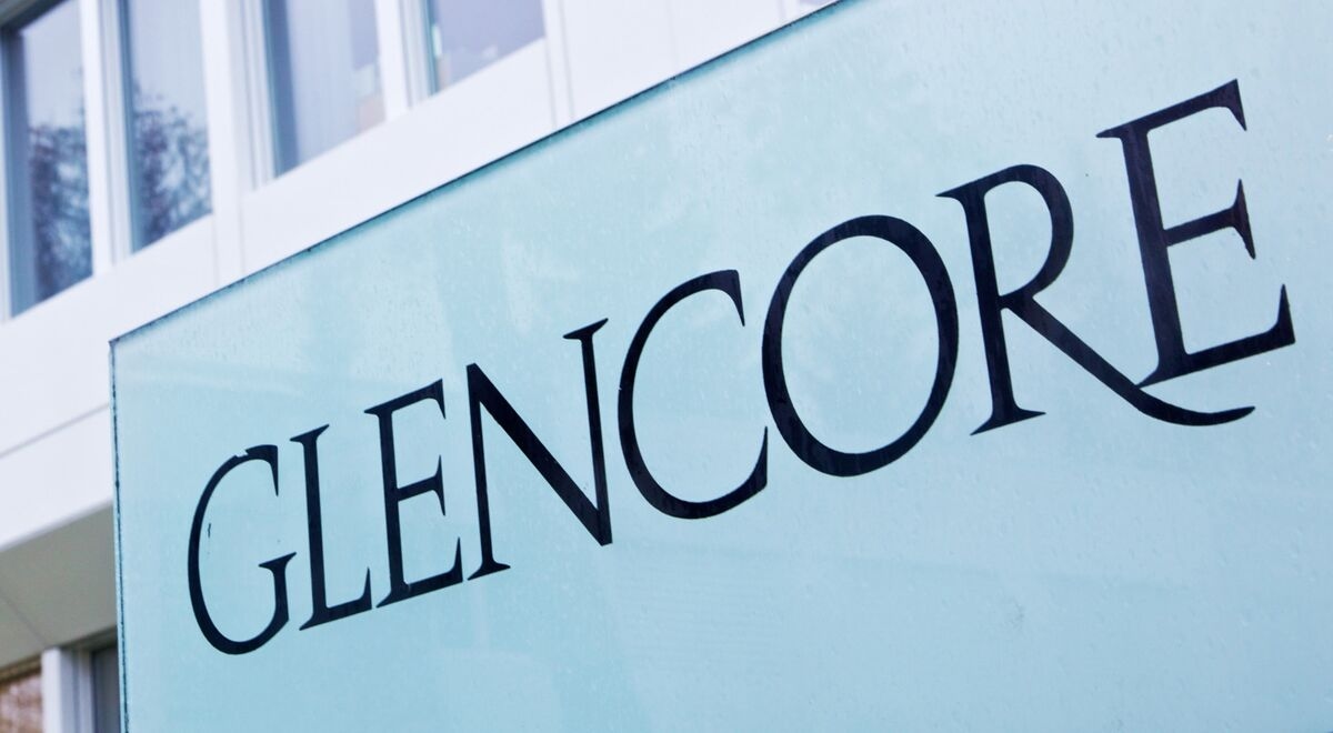 Glencore JV Buys Into Giant Oil Storage Site With Surplus Ahead