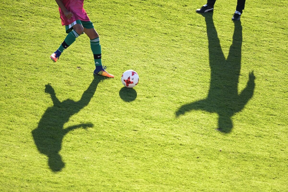 California Schools Risk DC Funding Cuts on Transgender Athlete Debate
