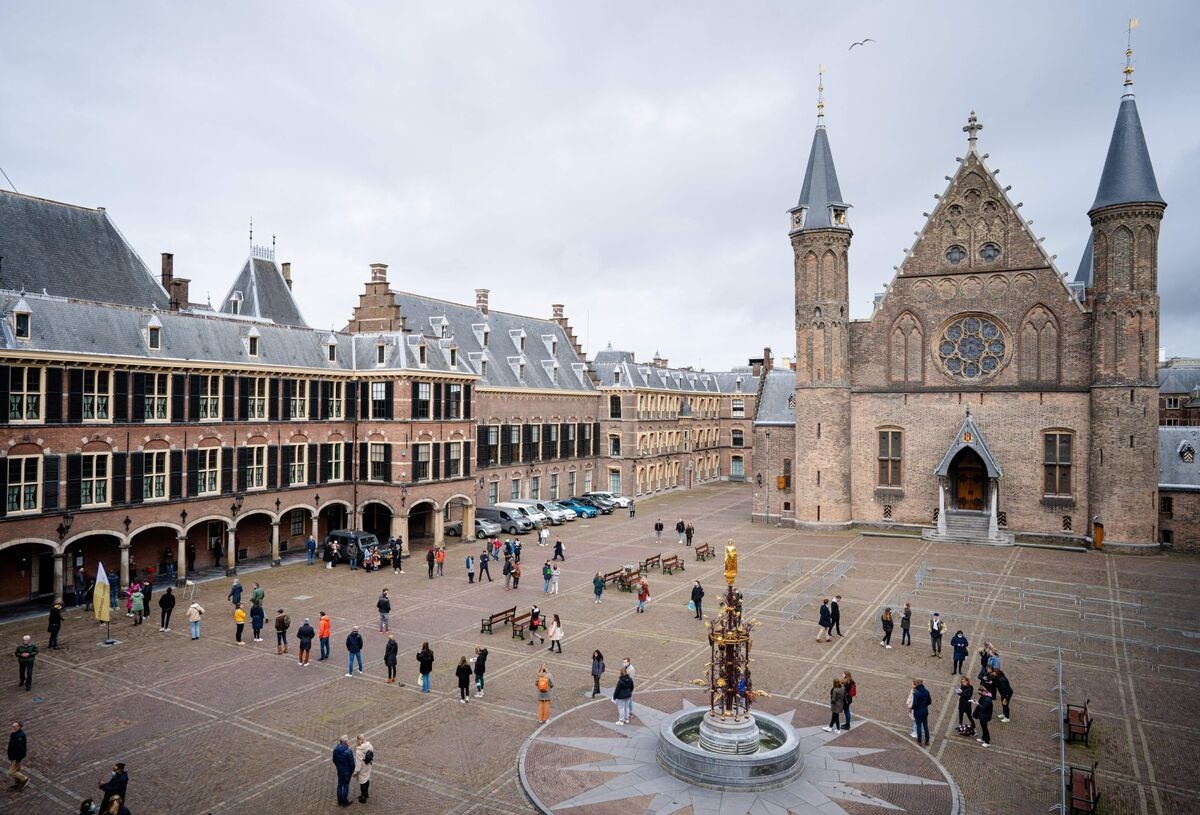 Dutch Cabinet Approves NATO's 5% Defense Spending Target