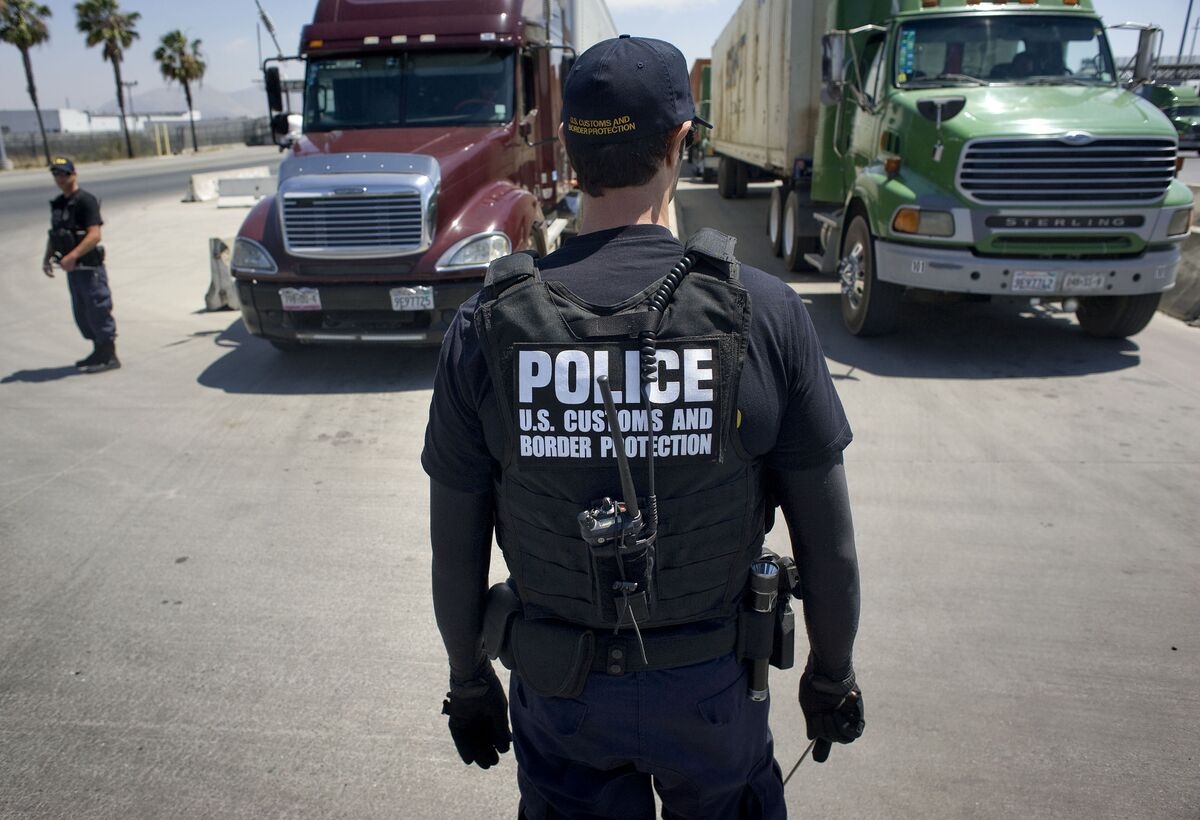 Justice Department Prepares Crackdown on Trump Tariff Violators