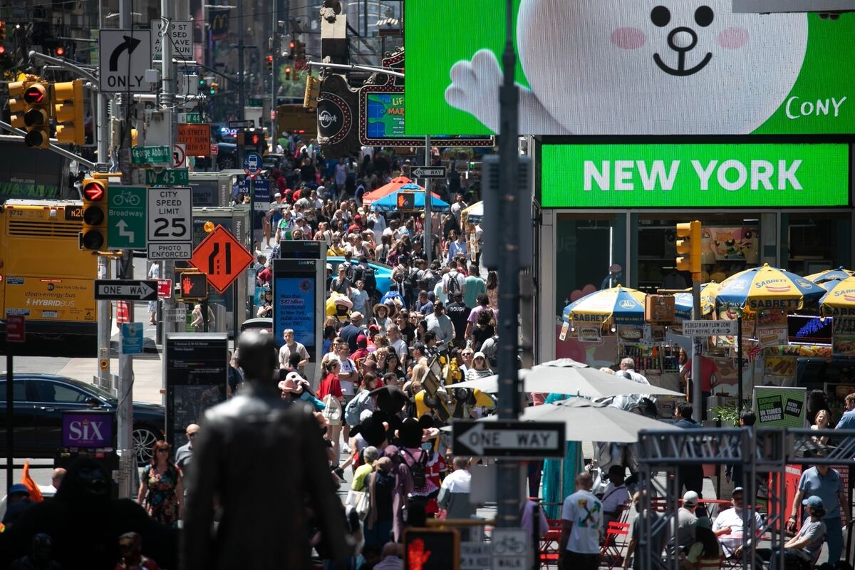 NYC Warns of 17% Drop in Foreign Tourists Due to Trump Policies