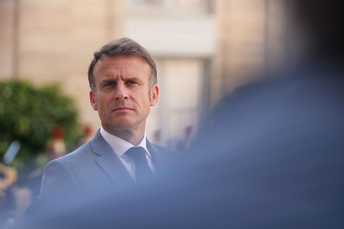 Macron Says Shoving Incident on Plane Was Him and Wife ‘Joking'