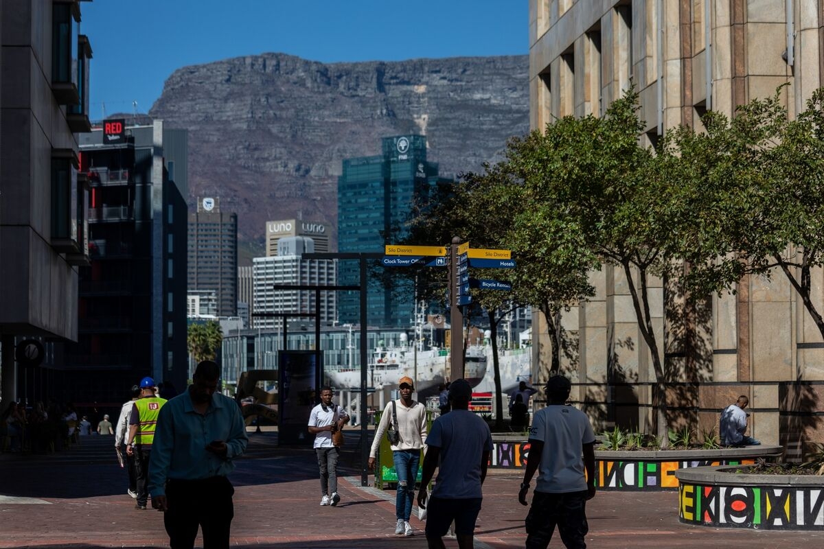 Cape Town's Plan to Hike Municipal Levies Infuriates Homeowners