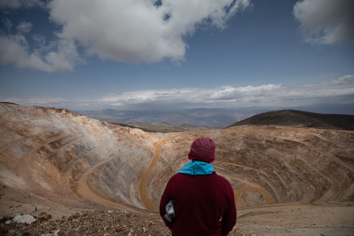 Peru's Emergency Mining Ban to Cost $200 Million in Lost Gold Output