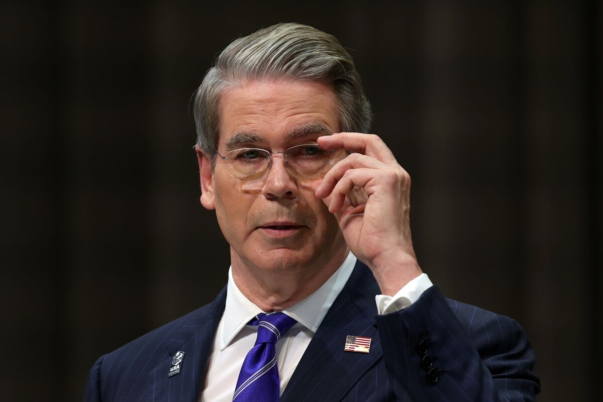 Bessent Touts an ‘Incredible Supplement' to Social Security