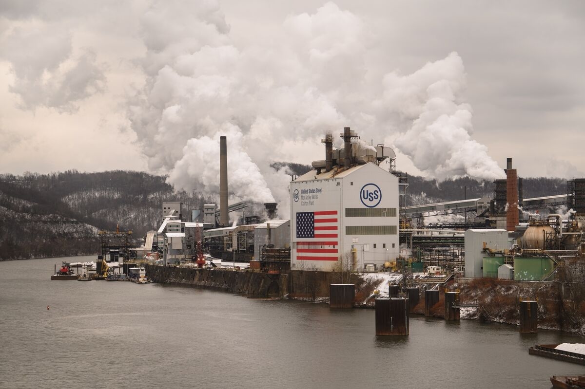 Several Injured in Explosion at US Steel Plant, TV Reports Say