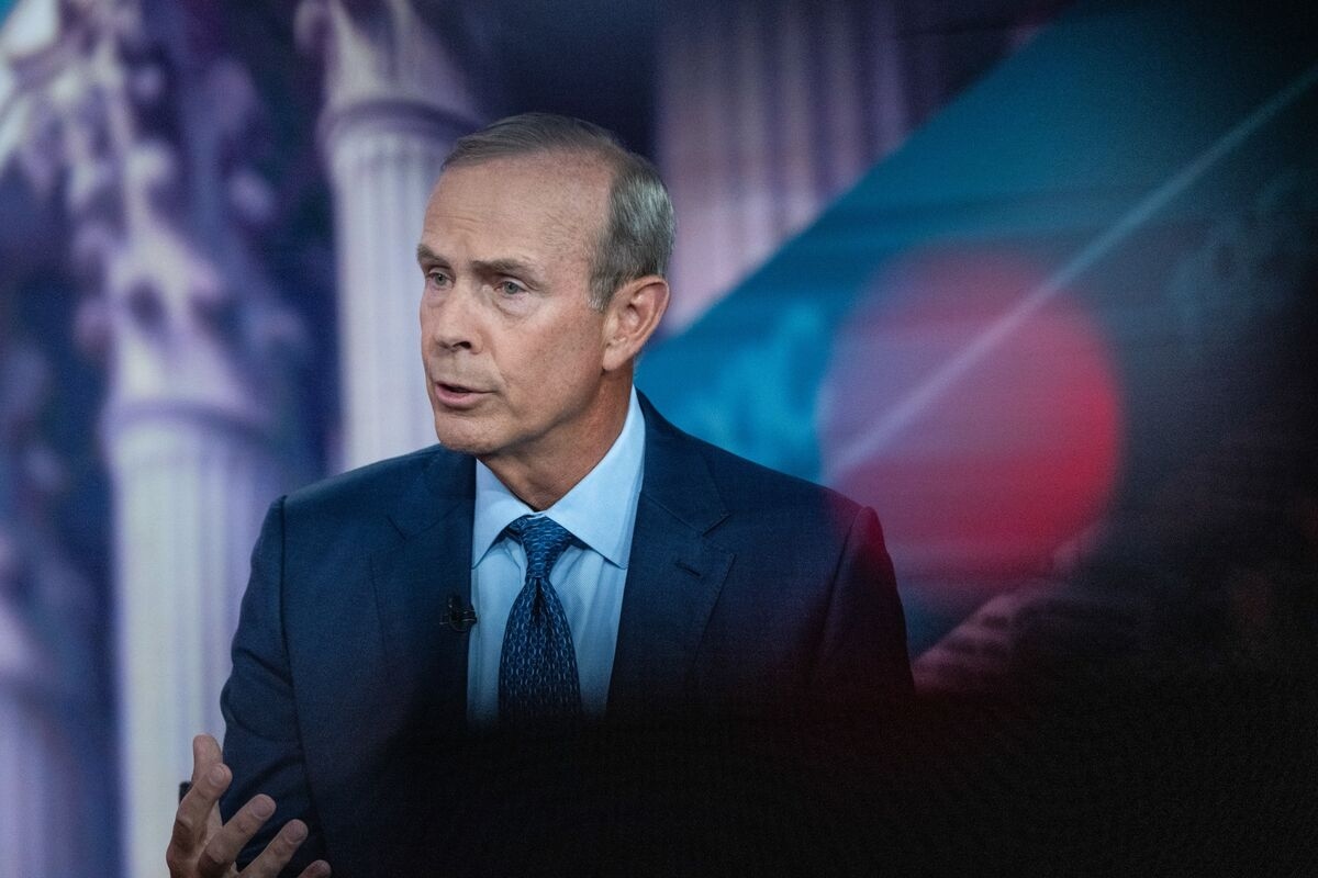 Chevron CEO Says Hess Outcome Softens Risk for Other Oil Deals