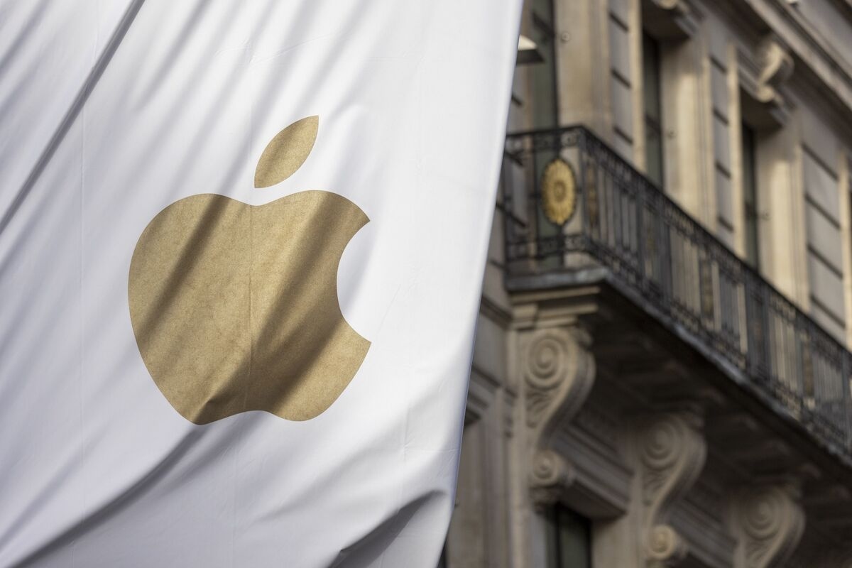 UK Drops Mandate for Apple ‘Backdoor' on Americans, Gabbard Says