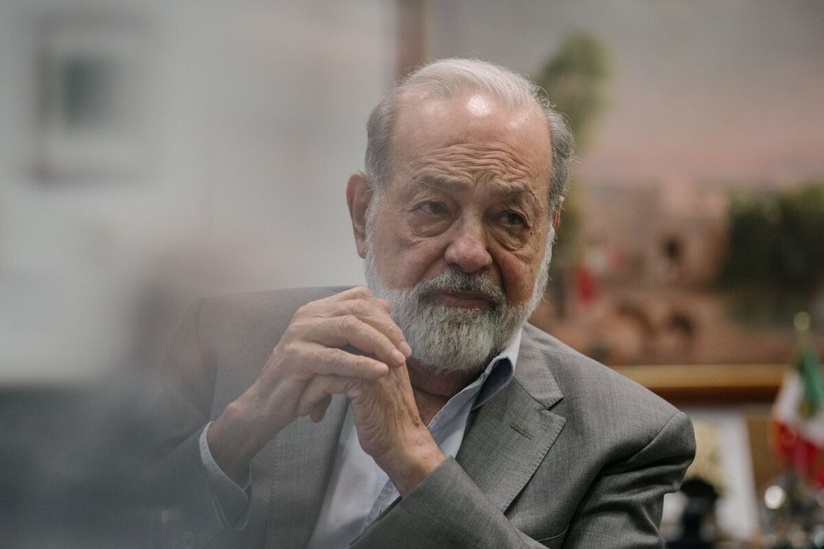 Carlos Slim Is Quietly Becoming Pemex's Partner of Last Resort