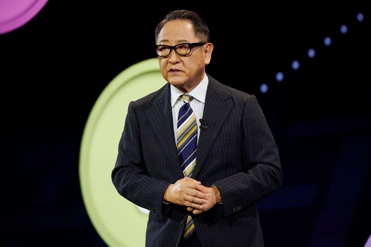 Toyoda Taps Bankers for $42 Billion Buyout as Soon as November