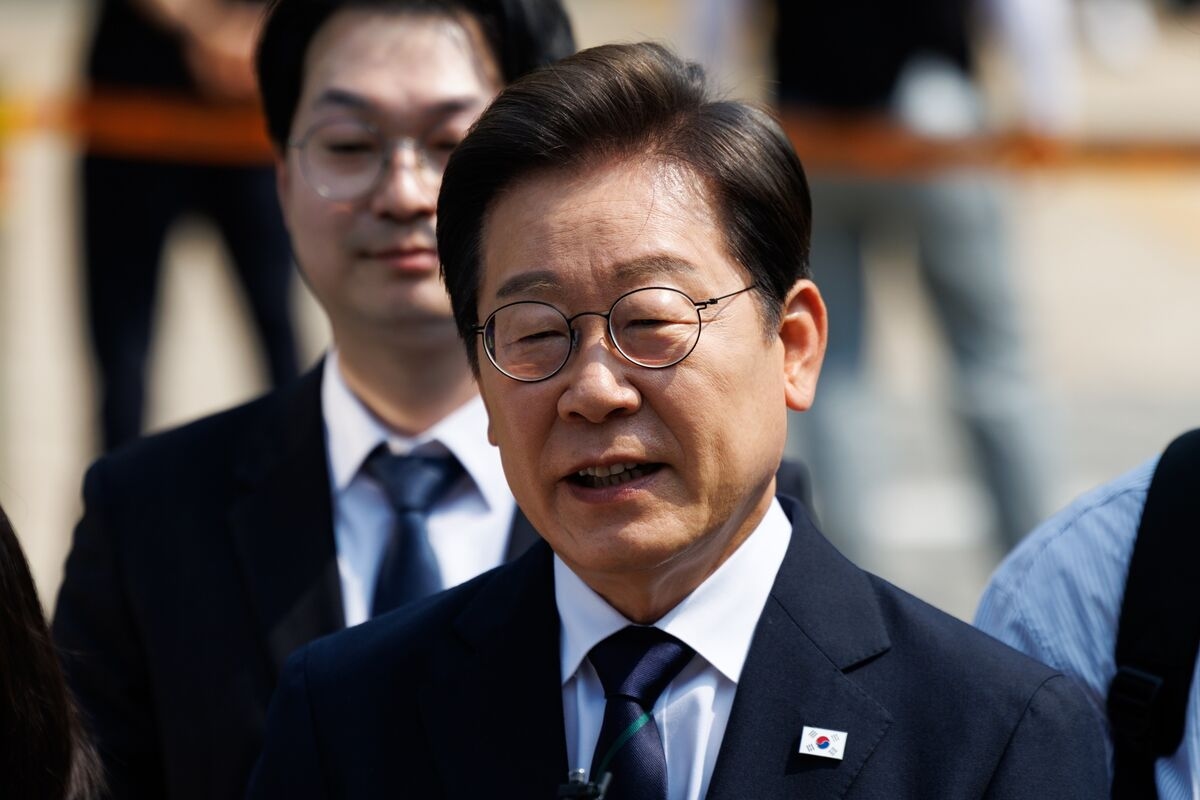 North Korea Rebuffs New South Leader's Attempt to Ease Tensions