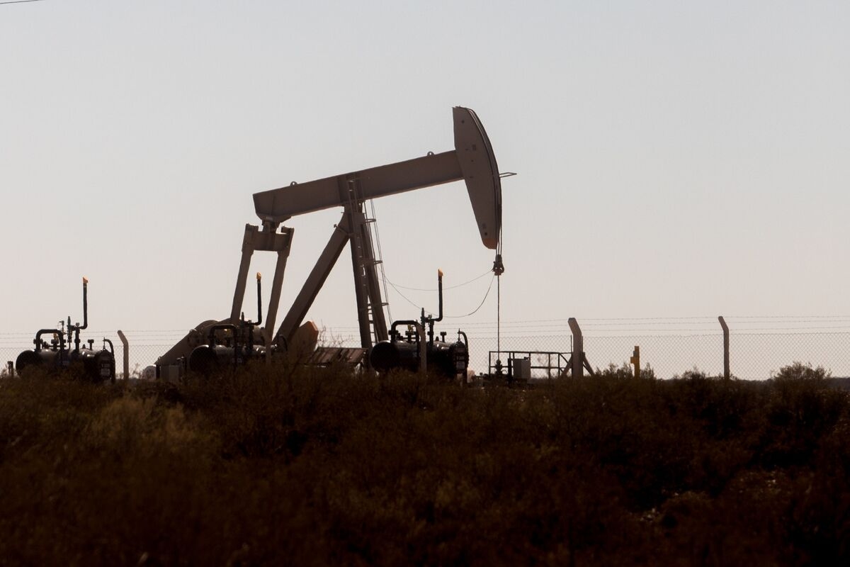 YPF to Buy Total's Argentina Shale Assets for $500 Million