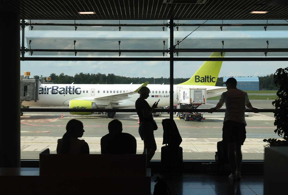 A Cash Crunch at Air Baltic Suddenly Looks Less Daunting: The Brink